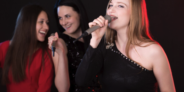 호빠킹 여성 전용 노래방의 매력과 특별함